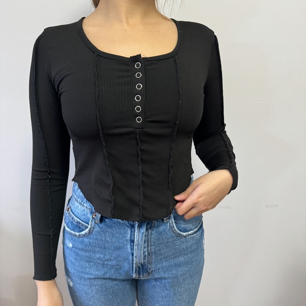 YesStyle black Henley long sleeve top
